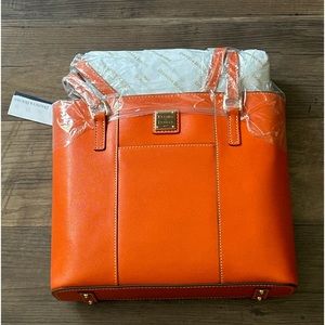 Gorgeous Dooney & Bourke small Lexington Shopper *NWT*
